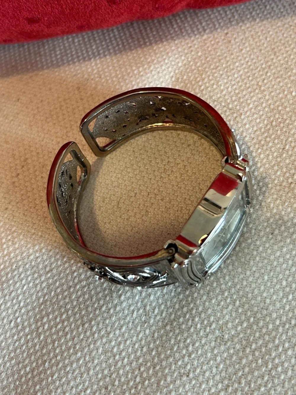 Silver tone cuff bracelet watch 5 rhinestones each side New battery EUC